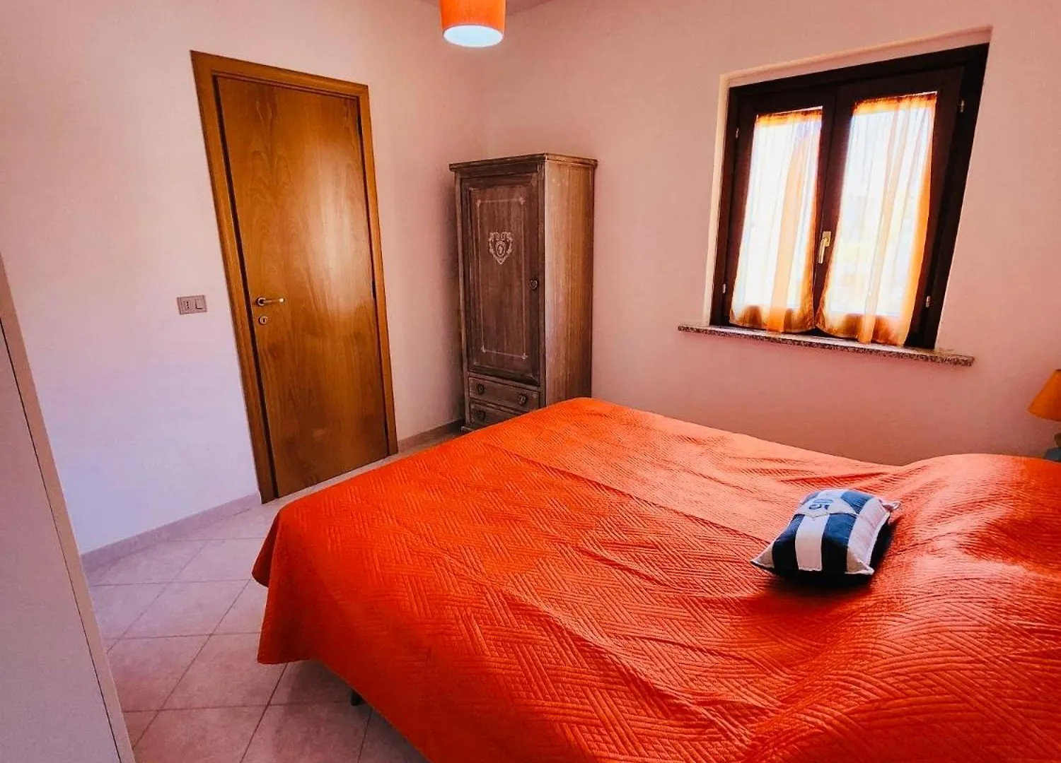 Casa Vacanza The Swing Lu Fraili Nuragheddu 0*,  Италия